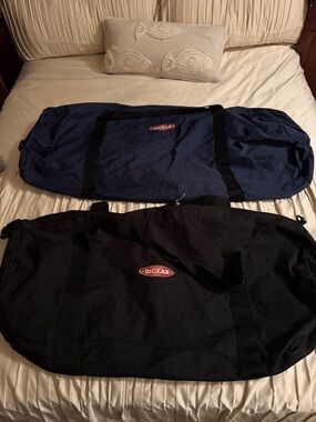 Ingear Dual-Pack Duffel Set in Navy and Black